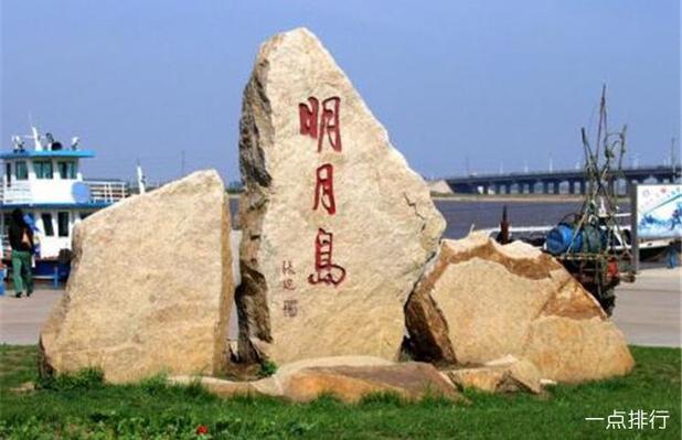 去齐齐哈尔明月岛风景区旅行有哪些攻略值得分享?