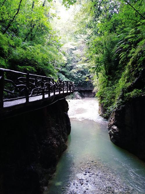 百里峡宣汉百里峡简介