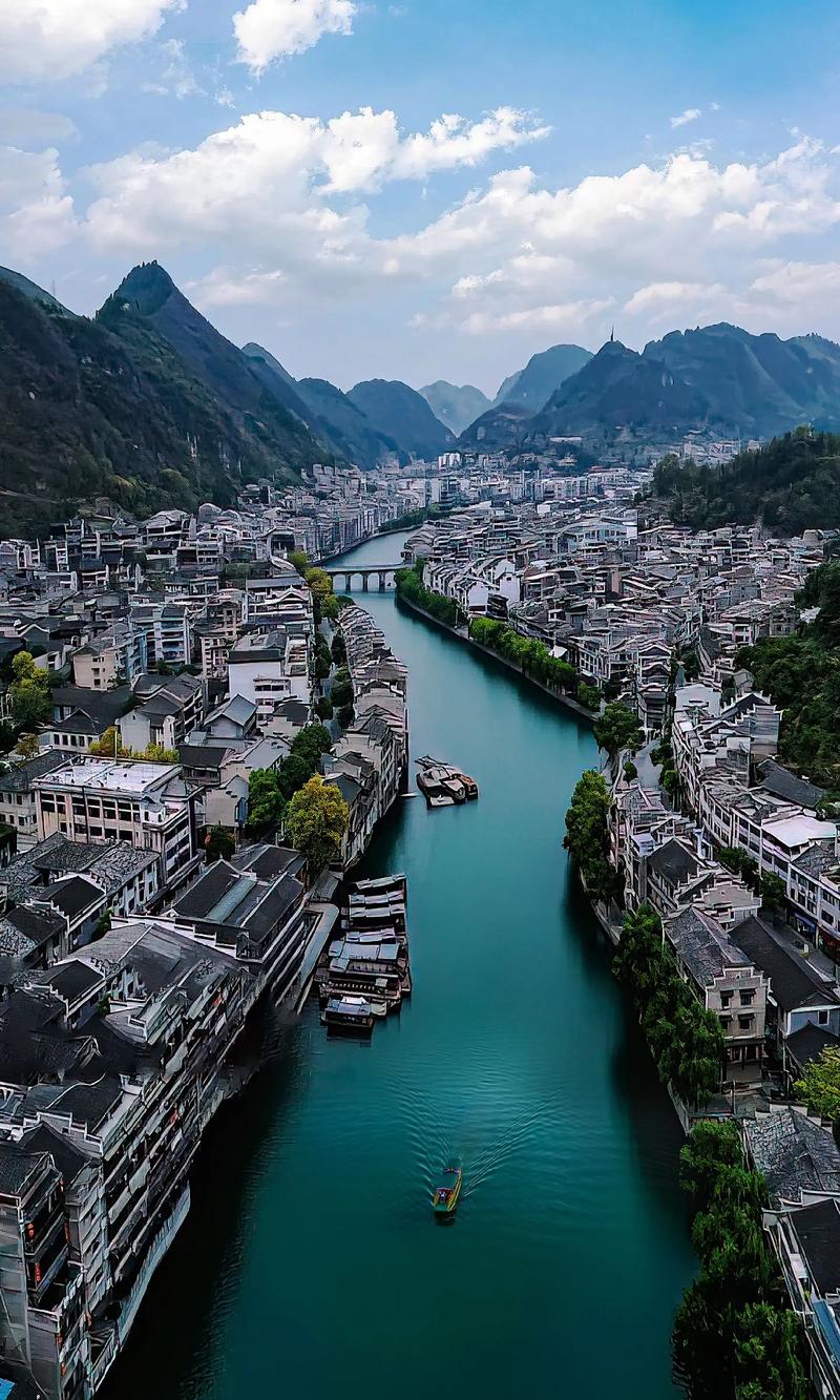 贵州镇远古镇旅游攻略?