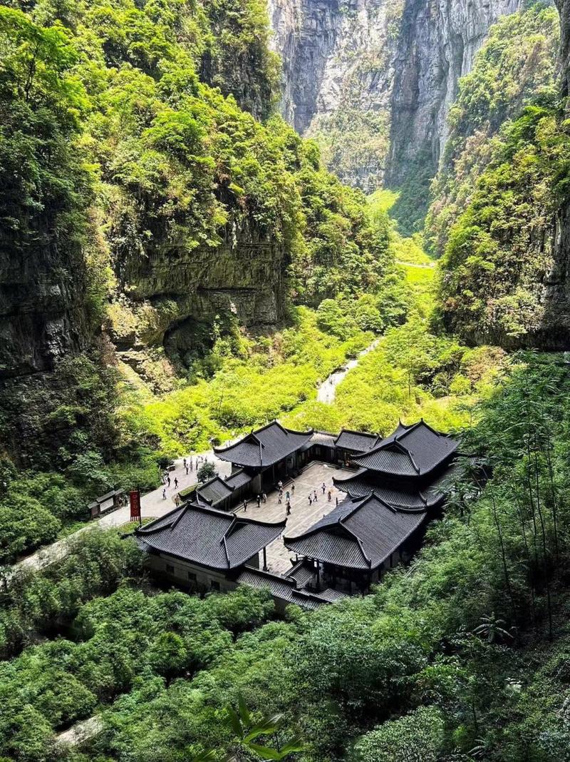 武隆天生三桥门票费用，武隆天生三桥百度？