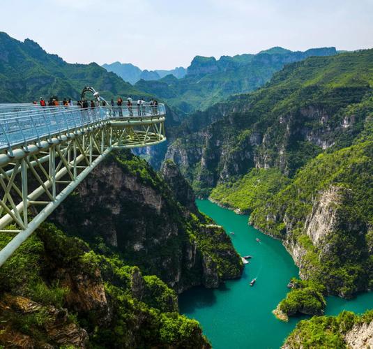 青龙峡风景区图片？青龙峡风景名胜区？
